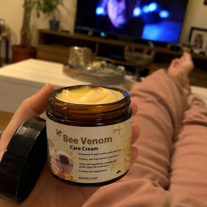 Crema Reparadora de Veneno de Abeja 60g — Hidratación Profunda y Piel Suave